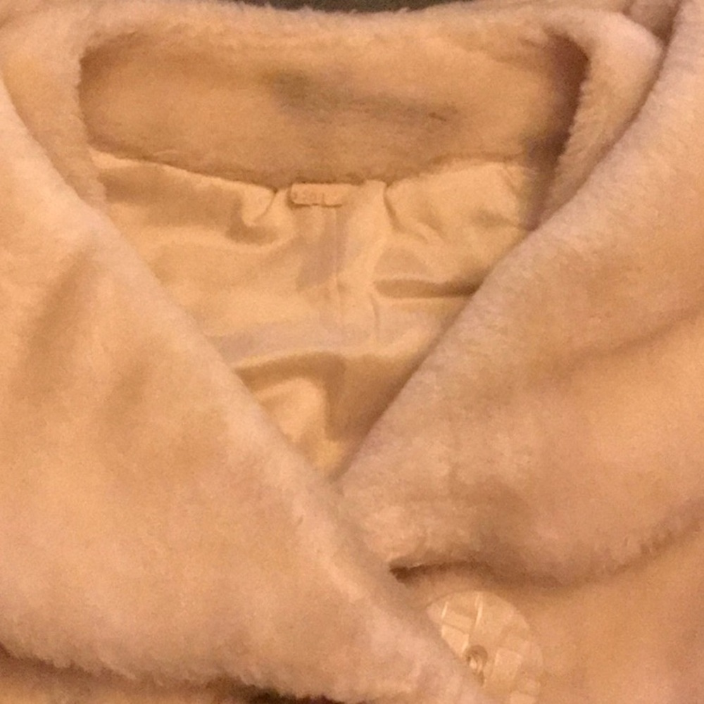 Vintage Cream Plush Coat - Picture 11 of 12